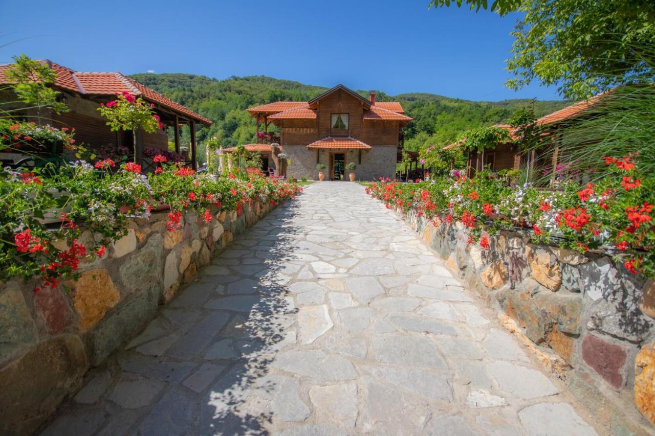Etno Selo Svodje Apartment Vlasotince Bagian luar foto